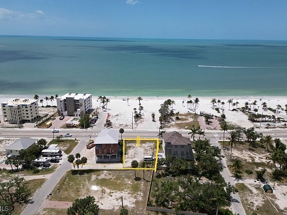4th image of 4341 Estero Blvd