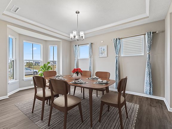 5th image of 15167 Manning Way