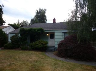 8832 34th Ave SW, Seattle, WA 98126