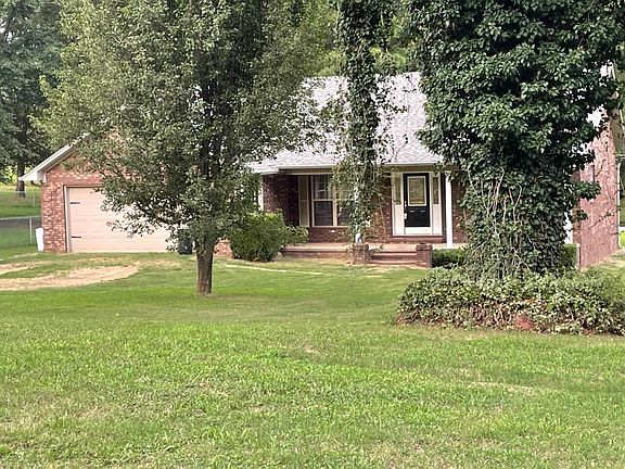 3rd image of 371 Cedarwood Dr