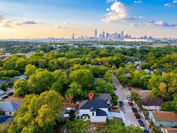 5-10 minutes from everything Dallas has to offer. Skyline visible from the street.