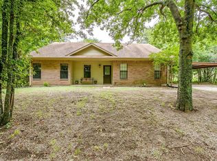 6820 Veal Station Rd, Weatherford, TX 76085