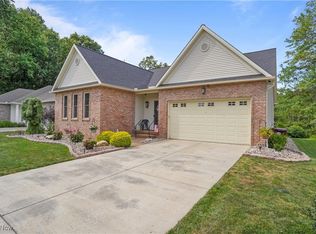 4420 Abbey Rd W, Canfield, OH 44406