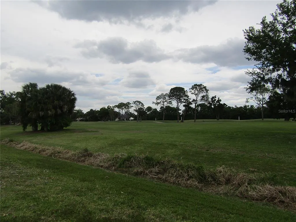 Building Photo - 3553 Longmeadow #27