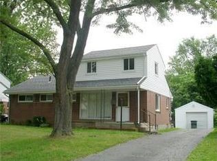 634 Enfield Rd, Columbus, OH 43209