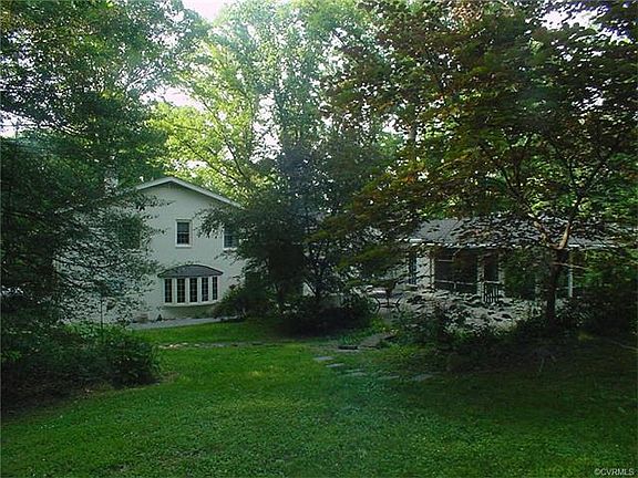 2nd image of 7641 Yarmouth Dr