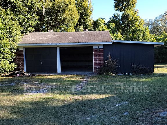 2nd image of 7249 Barberie St