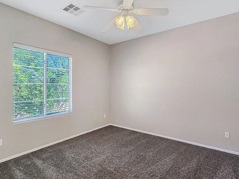9912 W Marguerite Ave — Photo 33