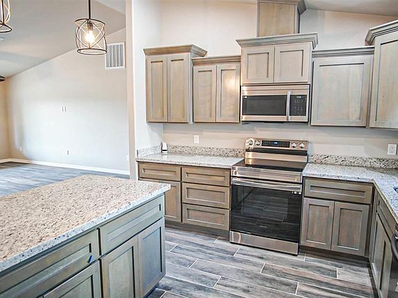 3rd image of 348 E Aquila St