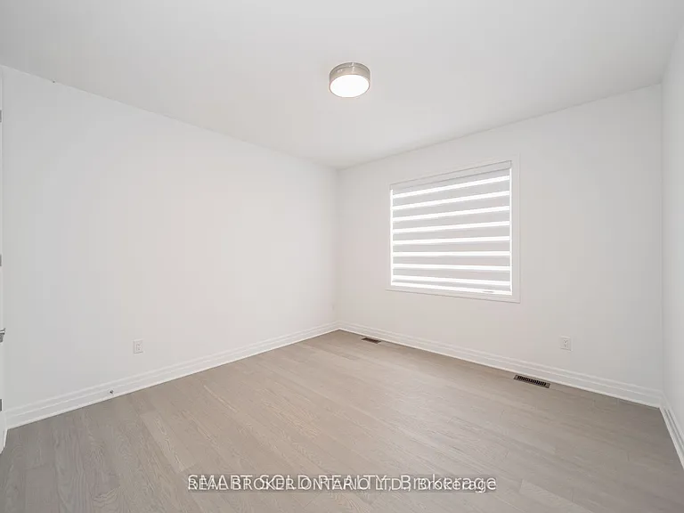 6 Azure Dr — Photo 22