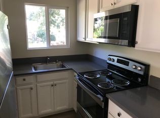 1729 N Oakes St #B, Tacoma, WA 98406