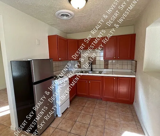 1717 W Boutz Rd #2 — Photo 2