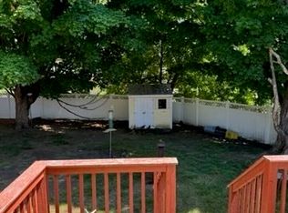 52 Neillian St #1, Bedford, MA 01730
