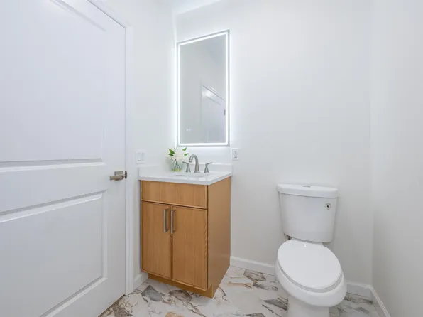 38 Zabriskie Street image 7 of 15