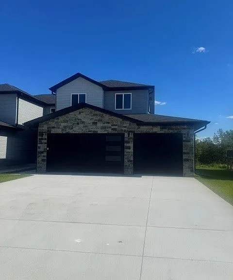 8911 Peregrine Rd — Photo 1