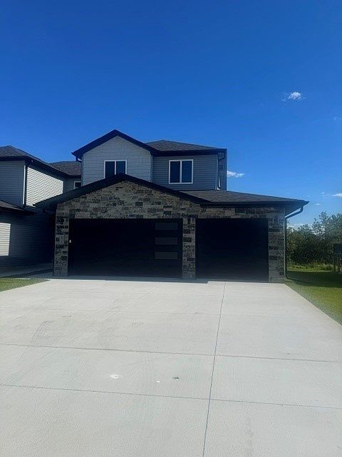 1st image of 8911 Peregrine Rd