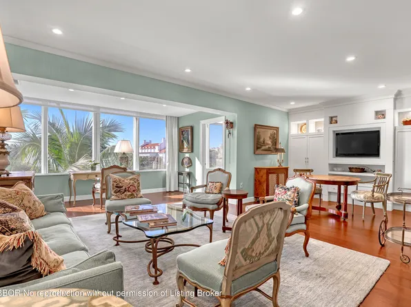 44 Cocoanut Row #302B, Palm Beach, FL 33480