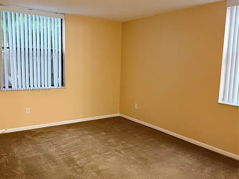 14311 N Kendall Dr #312A — Photo 11