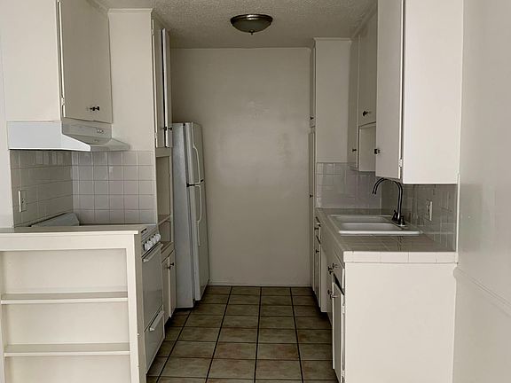 4th image of 7530 Fountain Ave APT 2