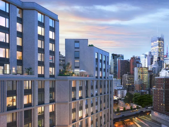 445 West 35th Street