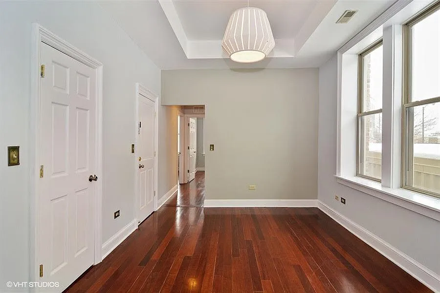 2 bed, 1100 sqft, $2,395 — Photo 4