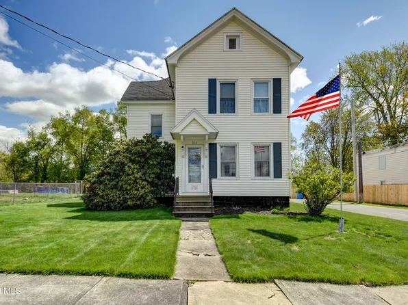 300 Wells Street, Johnstown, NY 12095