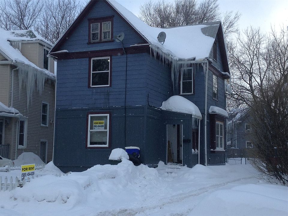 1st image of 50 Ferndale Cres