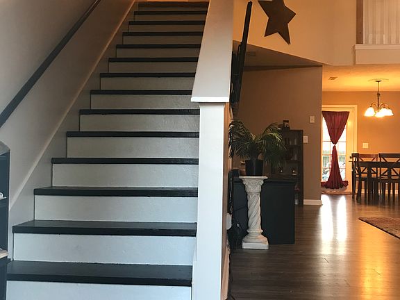 2nd image of 5047 Cornelius Dr