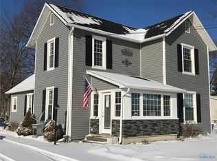 7226 Providence St, Whitehouse, OH 43571