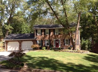 2818 Steven Dr, Johnson City, TN 37604