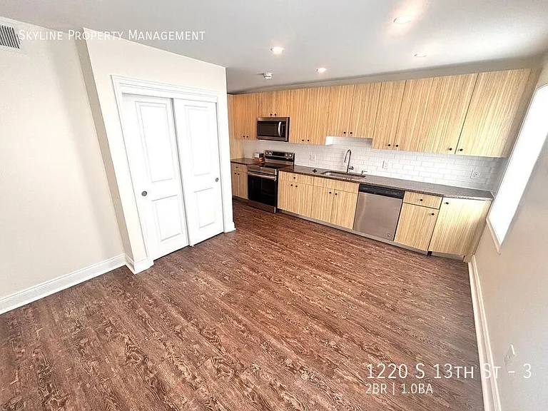 1220 S 13th St #3 — Photo 5