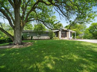 5920 W Whitley Rd, South Whitley, IN 46787