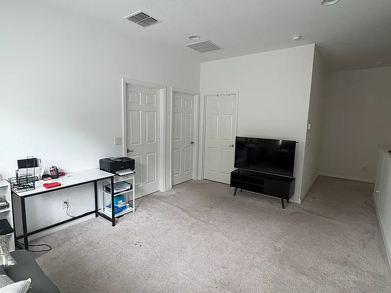 Lounge area included