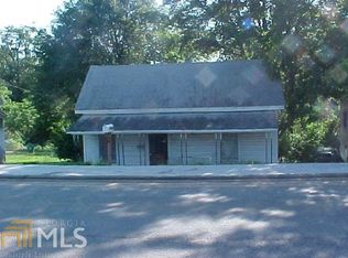 938 S Broad St, Commerce, GA 30529