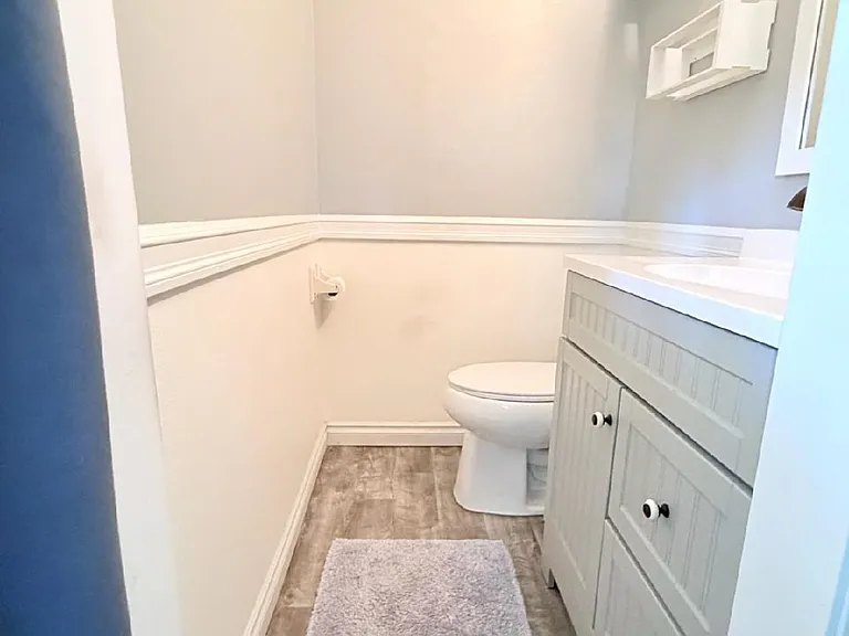 205 Christopher Ct — Photo 16