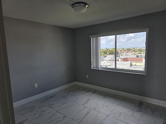4th image of 6575 W 4th Ave #507