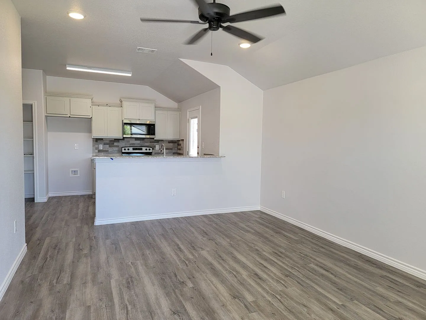 122 Wind Ridge, Copperas Cove, TX — Photo 2