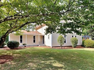 1099 Bramwell Ln, Stone Mountain, GA 30083