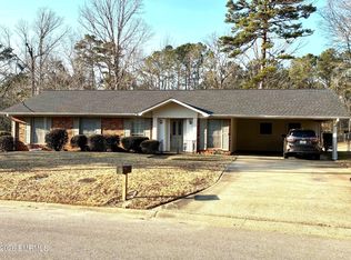 5437 33rd Pl, Meridian, MS 39305