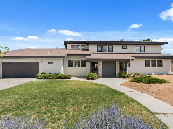 10256 Rempas Dr NW, Albuquerque, NM 87114