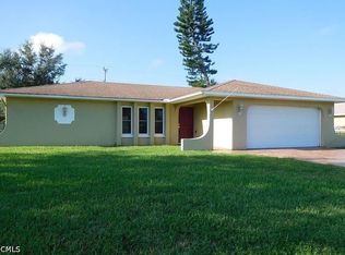 1708 SE 1st St, Cape Coral, FL 33990