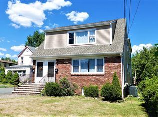 1547 Vauxhall Rd FLOOR 2, Union, NJ 07083