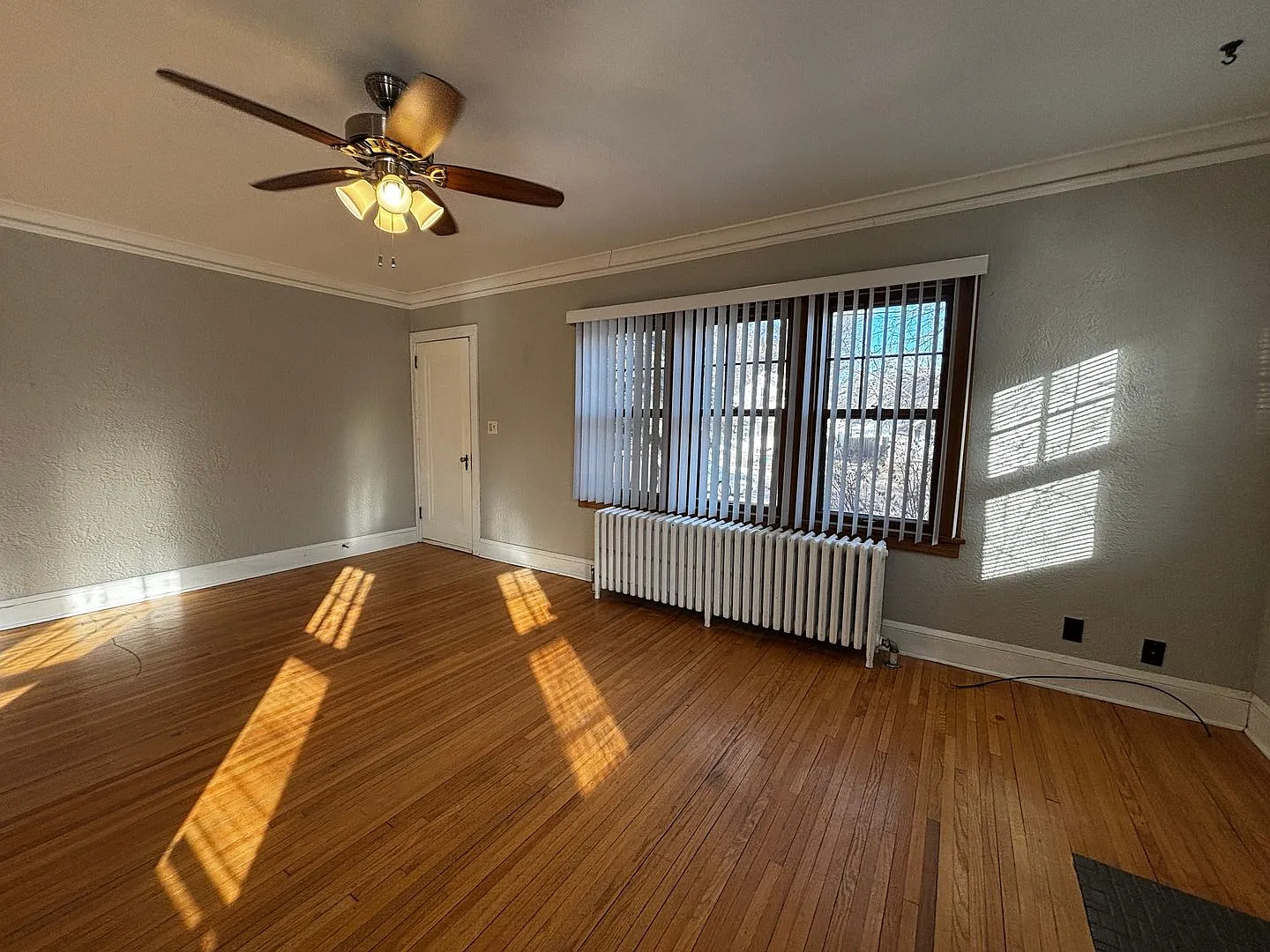 Very Cute and Cozy 3bedroom — Photo 2