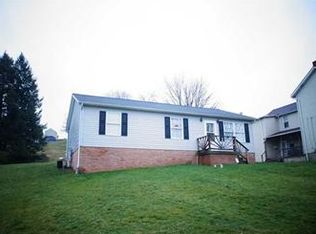 25 Dixon Blvd, Uniontown, PA