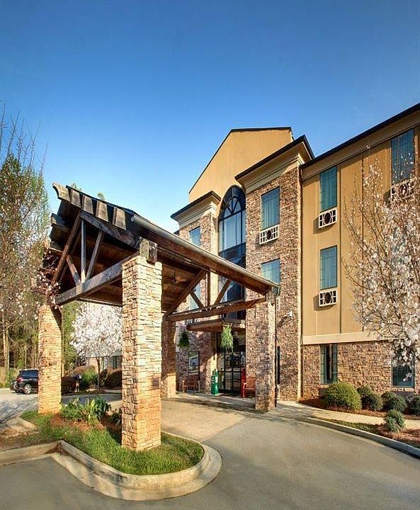 1st image of 930 Lake Oconee Pkwy #202