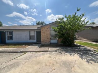 5525 Lochmoor APT 1, San Antonio, TX 78244