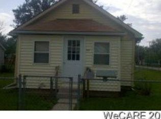 1227 N McKinley Ave, Lima, OH 45801
