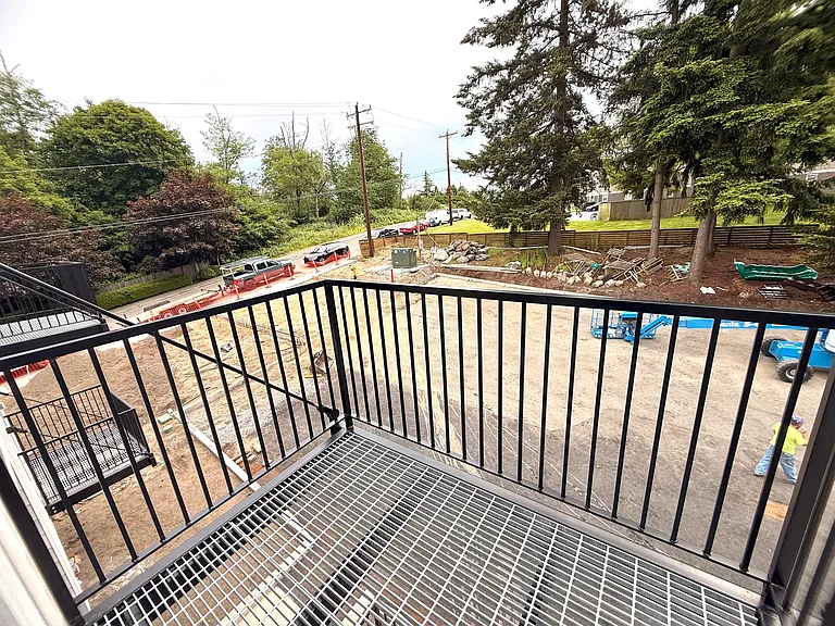 Northwood Apartments — Photo 16