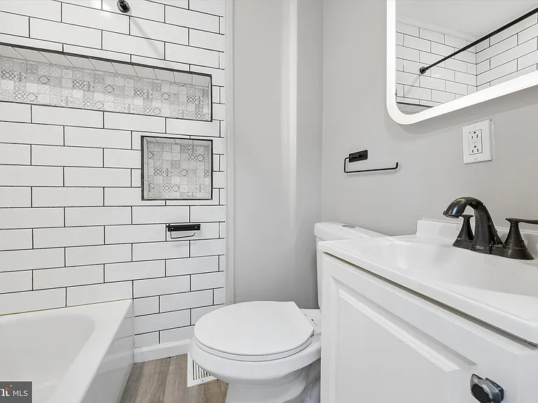 1117 Rosalie St #1 — Photo 8