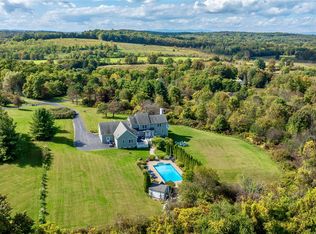 27 Gallagher Lane, Pleasant Valley, NY 12569